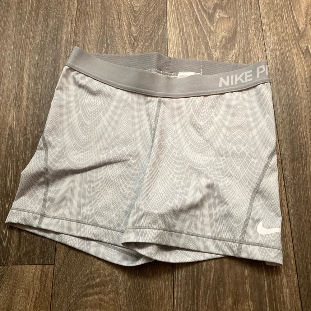 Nike spandex